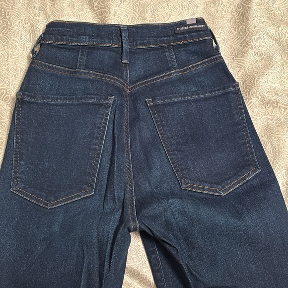 Citizens of Humanity Chrissy Jeans - Picture 6 of 6